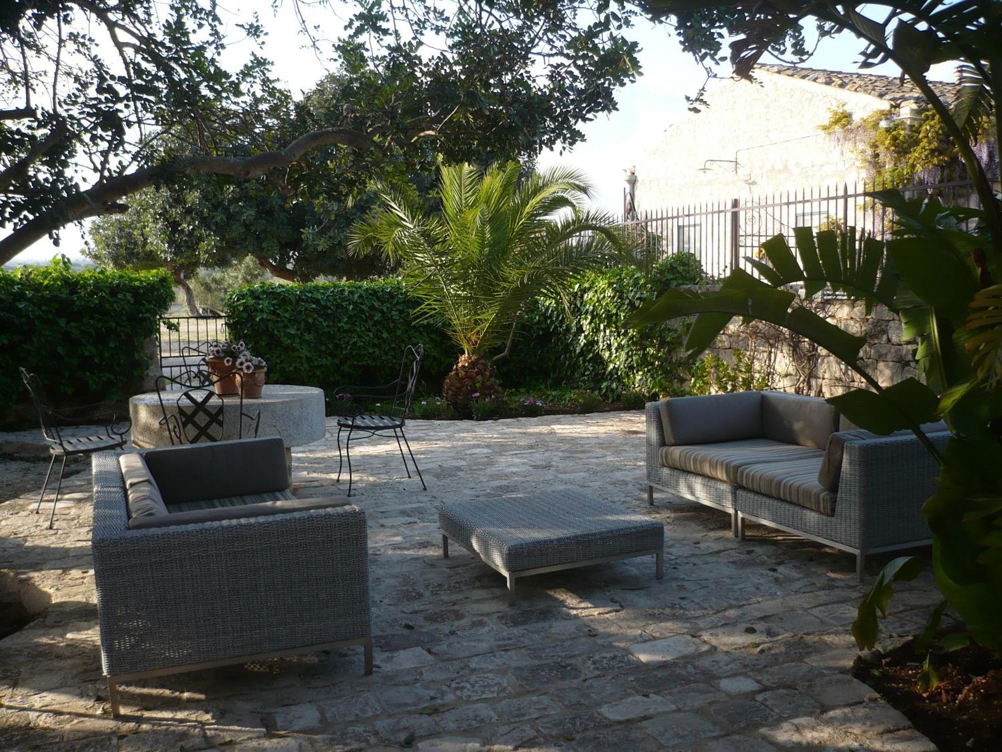 Masseria Ciancio Casa Serrafiori Exterior photo